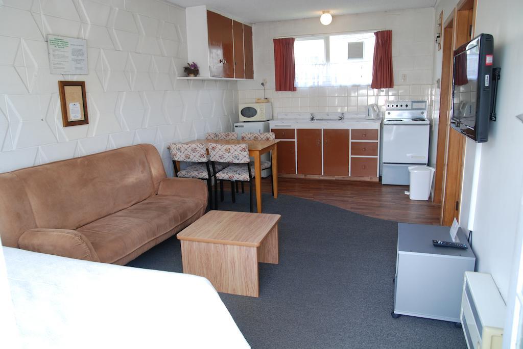 Manhattan Lodge Motel Хамилтън Стая снимка