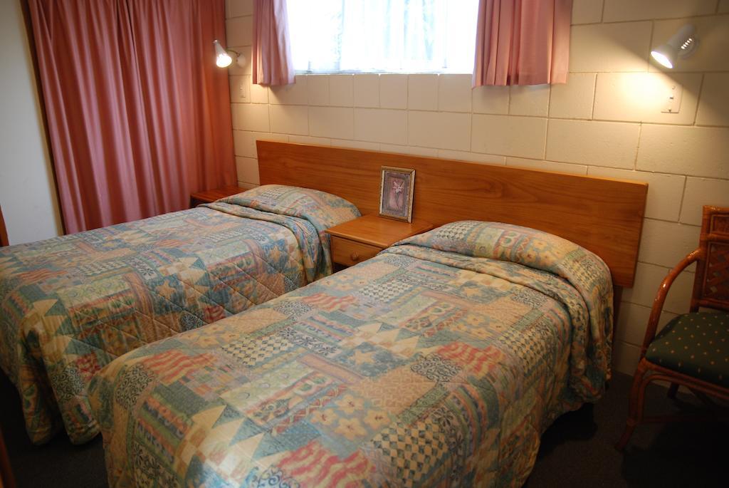 Manhattan Lodge Motel Хамилтън Стая снимка