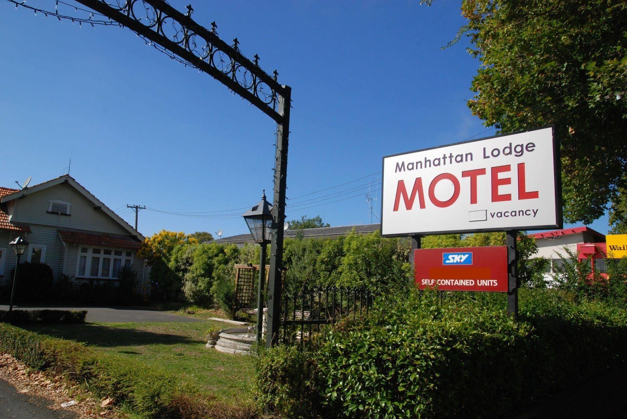 Manhattan Lodge Motel Хамилтън Екстериор снимка