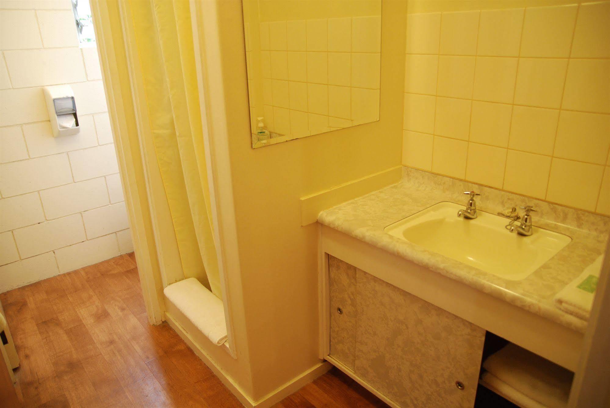 Manhattan Lodge Motel Хамилтън Екстериор снимка