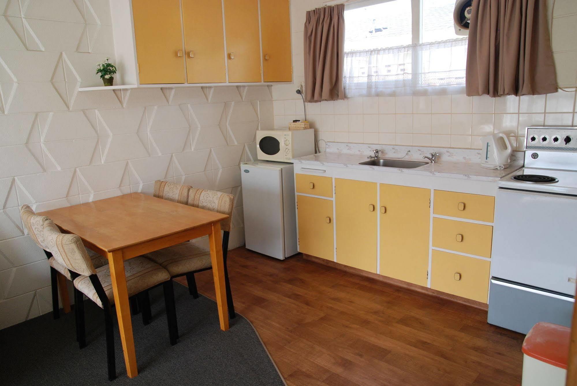 Manhattan Lodge Motel Хамилтън Екстериор снимка